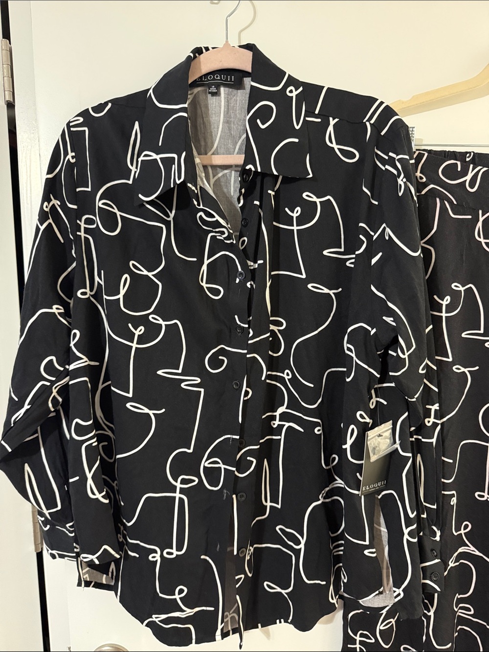 Eloquii Black & White Abstract Line Set - Picture 3 of 5